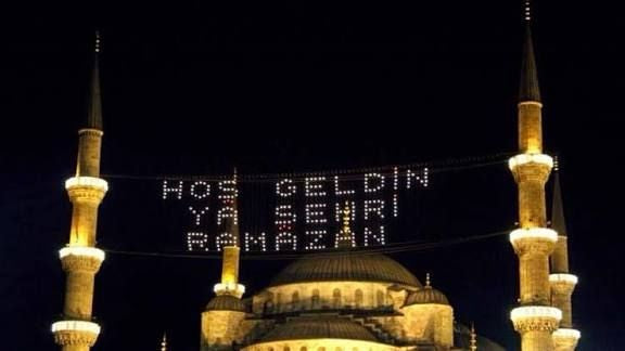 Ottoman Mahya Inspired Ramadan Decor